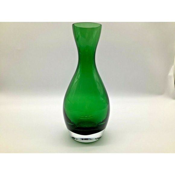 Crate and Barrel Diva Emerald Green Vase, Poland - Picture 6 of 9